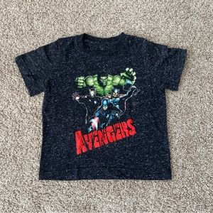 Marvel Avengers toddler Boys gray Short Sleeve t-shirt tee size 3